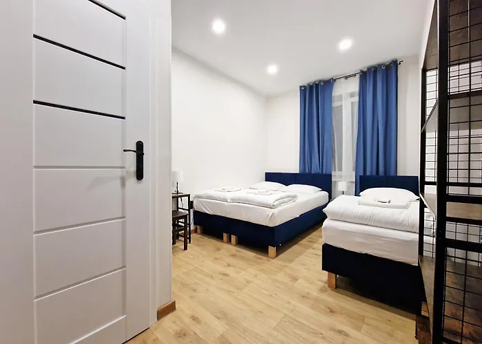 Apart Hostel Helvetia B&B Warsaw